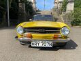 Triumph TR6 2.5 2.5 PI 2d 16