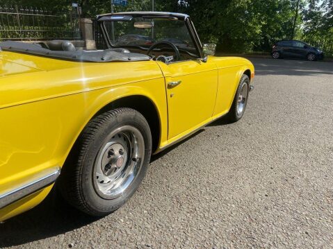 Triumph TR6 2.5 2.5 PI 2d 25