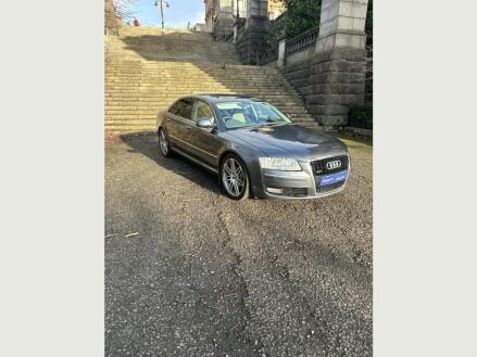 Audi A8 3.0 TDI QUATTRO DPF SPORT 4d 229 BHP HUGE AMOUNT OF CAR FOR MONEY!!