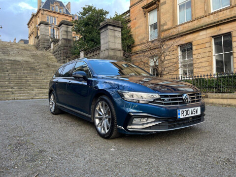 Volkswagen Passat 2.0 BiTDI R-Line DSG 4Motion Euro 6 (s/s) 5dr 17