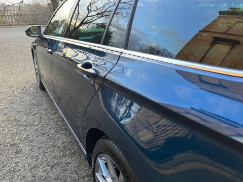 Volkswagen Passat 2.0 BiTDI R-Line DSG 4Motion Euro 6 (s/s) 5dr 33