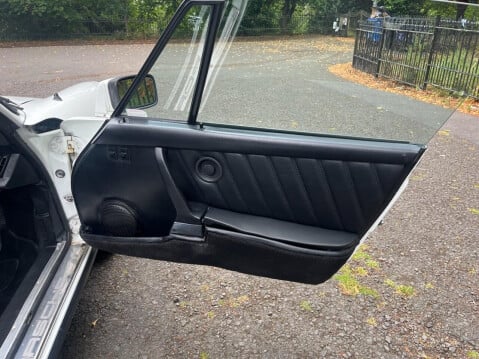 Porsche 911 3.0 CABRIOLET 2d 204 BHP 13