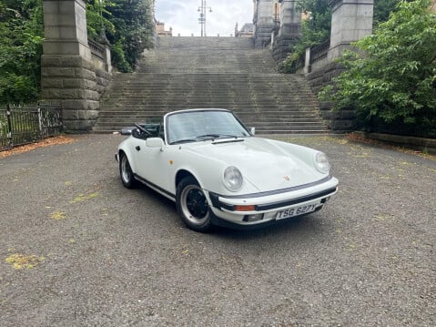 Porsche 911 3.0 CABRIOLET 2d 204 BHP 30