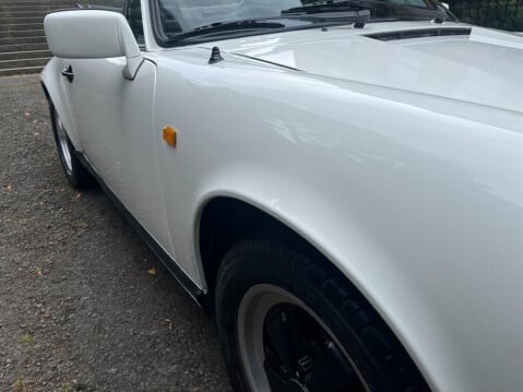 Porsche 911 3.0 CABRIOLET 2d 204 BHP 36