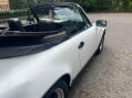Porsche 911 3.0 CABRIOLET 2d 204 BHP 37