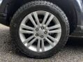 Land Rover Discovery 3.0 SD V6 Graphite Auto 4WD Euro 6 (s/s) 5dr 39