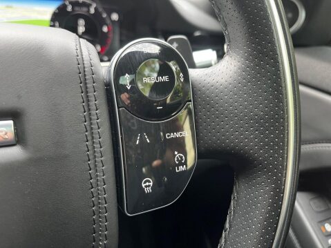 Land Rover Range Rover Evoque 2.0 D180 R-Dynamic HSE Auto 4WD Euro 6 (s/s) 5dr 60