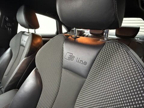 Audi A3 2.0 TDI S line S Tronic Euro 5 (s/s) 4dr 15
