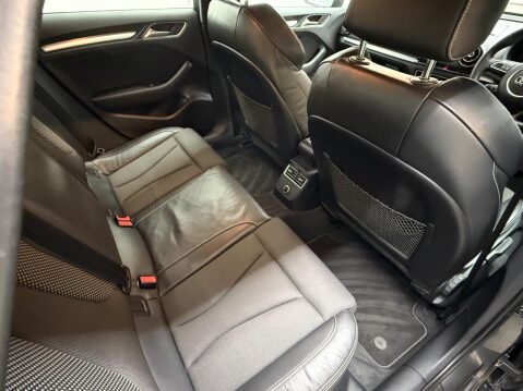 Audi A3 2.0 TDI S line S Tronic Euro 5 (s/s) 4dr 18