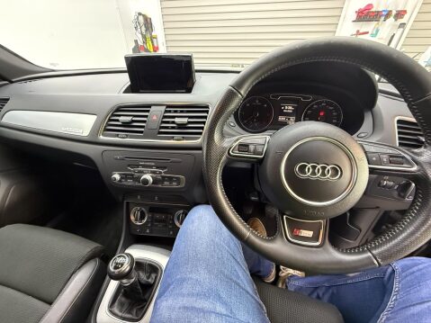 Audi Q3 2.0 TDI S line quattro Euro 5 (s/s) 5dr 16