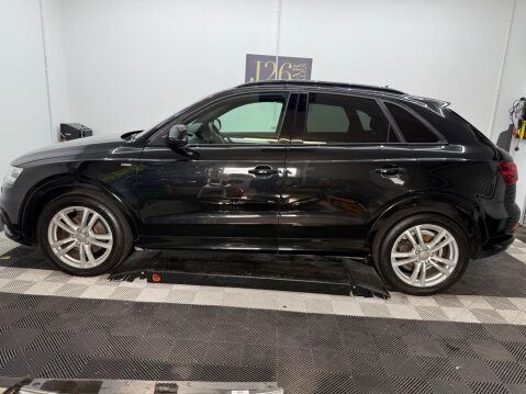 Audi Q3 2.0 TDI S line quattro Euro 5 (s/s) 5dr 4