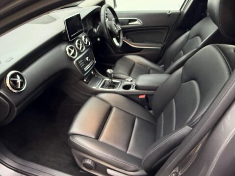 Mercedes-Benz A Class 1.5 A180d SE Euro 6 (s/s) 5dr 14