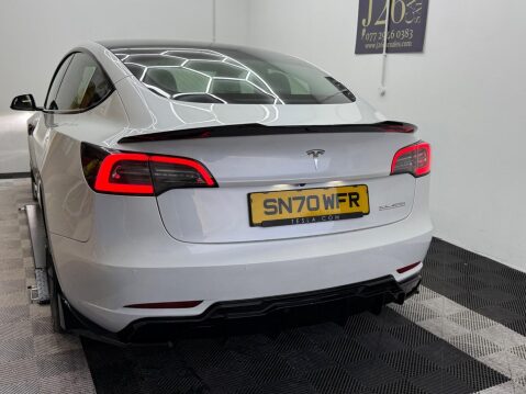 Tesla Model 3 (Dual Motor) Performance Auto 4WDE 4dr (Performance Upgrade) 10