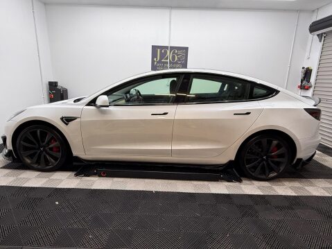 Tesla Model 3 (Dual Motor) Performance Auto 4WDE 4dr (Performance Upgrade) 6