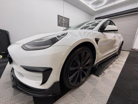 Tesla Model 3 (Dual Motor) Performance Auto 4WDE 4dr (Performance Upgrade) 4