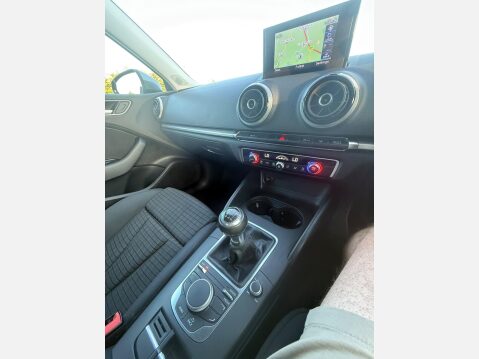 Audi A3 1.6 TDI Sport Euro 6 (s/s) 4dr 17