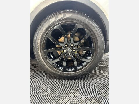 Land Rover Range Rover Evoque 2.2 TD4 Pure 4WD Euro 5 (s/s) 5dr 12