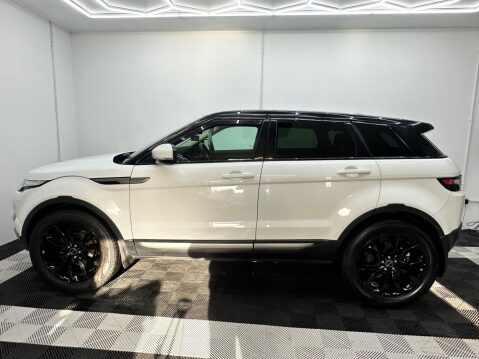 Land Rover Range Rover Evoque 2.2 TD4 Pure 4WD Euro 5 (s/s) 5dr 4