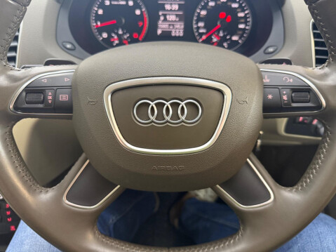 Audi Q3 2.0 TFSI SE S Tronic quattro Euro 5 (s/s) 5dr 7