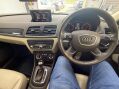 Audi Q3 2.0 TFSI SE S Tronic quattro Euro 5 (s/s) 5dr 3