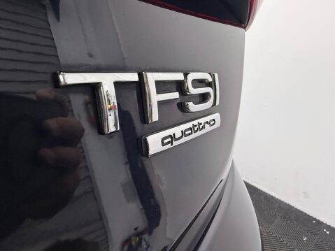 Audi Q3 2.0 TFSI SE S Tronic quattro Euro 5 (s/s) 5dr 17