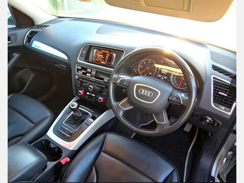 Audi Q5 2.0 TDI SE quattro Euro 5 (s/s) 5dr 2