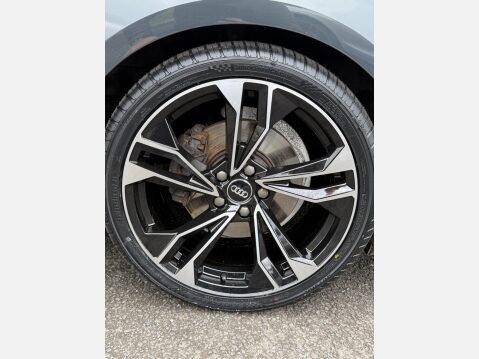 Audi A4 2.0 TDI S line Euro 6 (s/s) 5dr 27