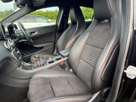 Mercedes-Benz A Class 1.5 A180d AMG Line Euro 6 (s/s) 5dr 11