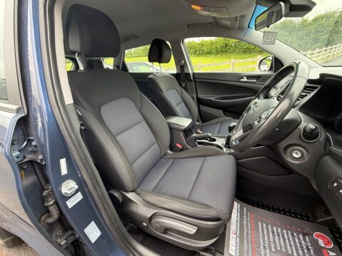 Hyundai TUCSON 1.7 CRDi Blue Drive SE Nav Euro 6 (s/s) 5dr 14