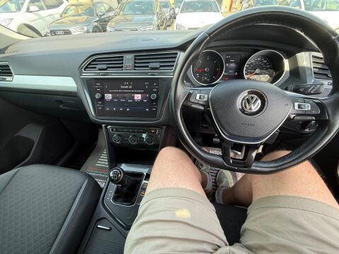 Volkswagen Tiguan 2.0 TDI SE Euro 6 (s/s) 5dr 19