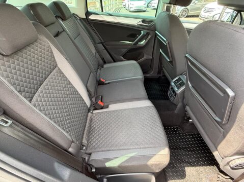 Volkswagen Tiguan 2.0 TDI SE Euro 6 (s/s) 5dr 16