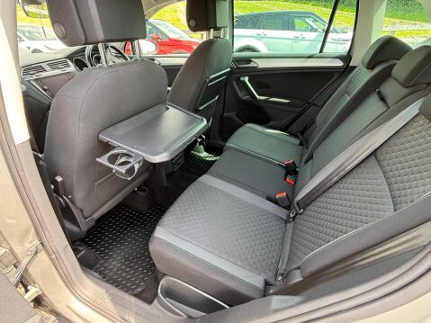 Volkswagen Tiguan 2.0 TDI SE Euro 6 (s/s) 5dr 17