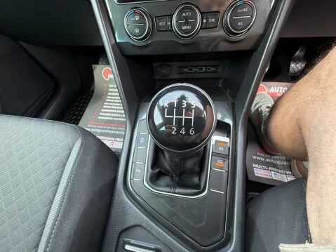 Volkswagen Tiguan 2.0 TDI SE Euro 6 (s/s) 5dr 28