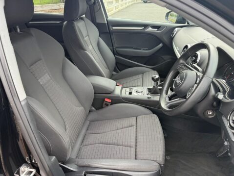 Audi A3 1.6 TDI Sport Euro 6 (s/s) 4dr 17