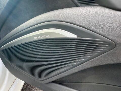 Audi TT 2.0 TFSI S line Euro 6 (s/s) 3dr 24