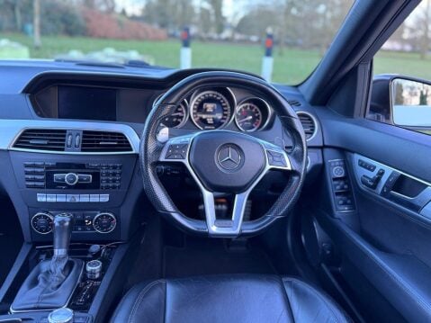 Mercedes-Benz C Class 6.3 C63 V8 AMG SpdS MCT Euro 5 4dr 41