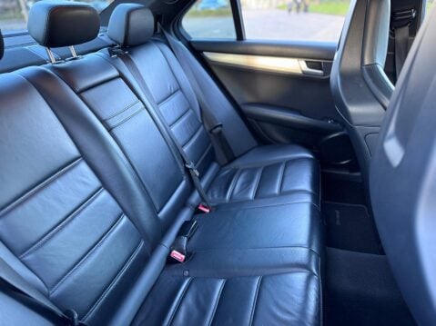 Mercedes-Benz C Class 6.3 C63 V8 AMG SpdS MCT Euro 5 4dr 51