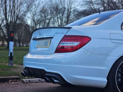 Mercedes-Benz C Class 6.3 C63 V8 AMG SpdS MCT Euro 5 4dr 18