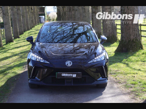MG MG4 64kWh Trophy Long Range Auto 5dr 2