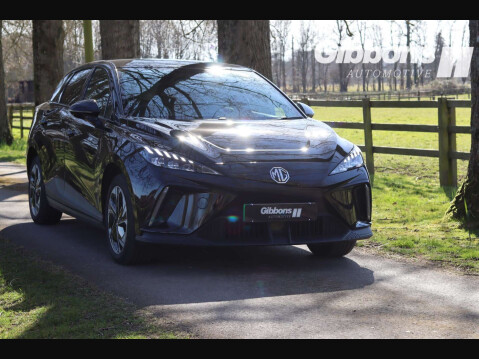 MG MG4 64kWh Trophy Long Range Auto 5dr 5