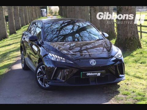 MG MG4 64kWh Trophy Long Range Auto 5dr 13