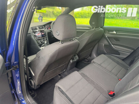 Volkswagen Golf 2.0 Golf R TSi 4Motion Semi-Auto 4WD 5dr 33