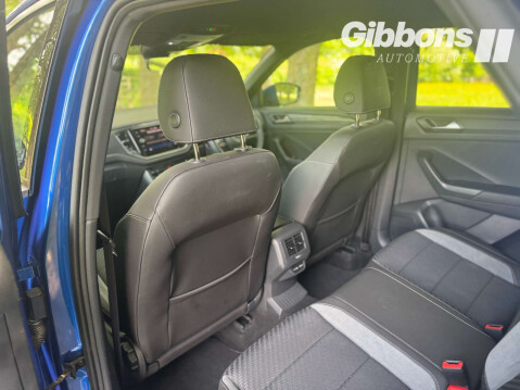 Volkswagen T-Roc 1.5 T-Roc R-Line TSi Evo Semi-Auto 5dr 47