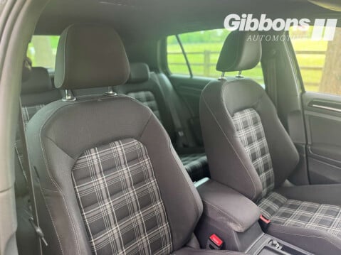 Volkswagen Golf 2.0 Golf GTD Semi-Auto 5dr 26