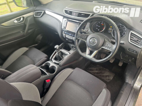 Nissan Qashqai 1.5 Qashqai N-Connecta dCi 5dr 16