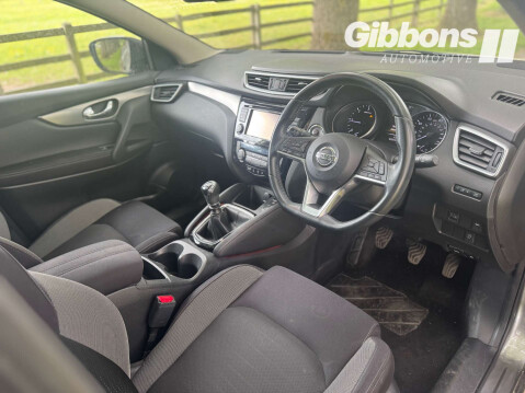 Nissan Qashqai 1.5 Qashqai N-Connecta dCi 5dr 17