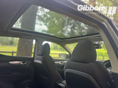 Nissan Qashqai 1.5 Qashqai N-Connecta dCi 5dr 45