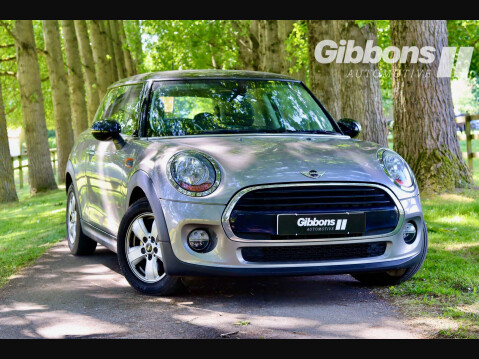 Mini Hatch 1.5 Cooper 3dr 1
