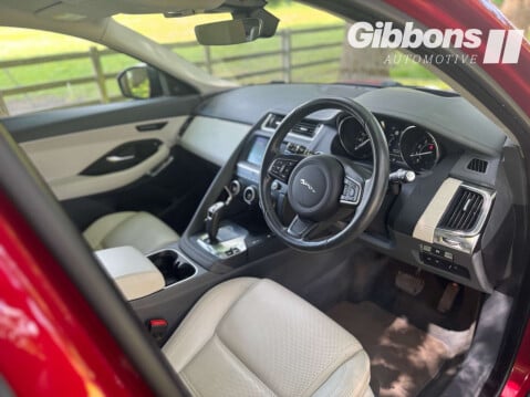 Jaguar E-Pace 2.0 E-Pace S AWD Auto 4WD 5dr 51