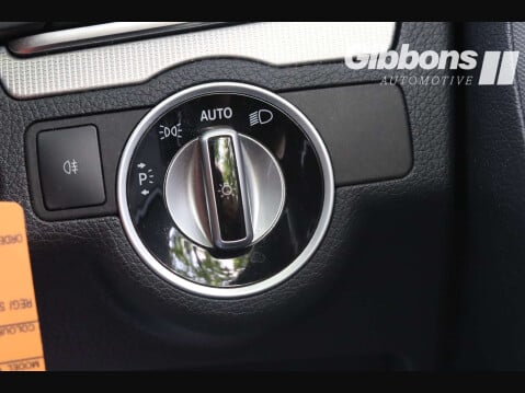 Mercedes-Benz E Class 2.1 E220 AMG Sport CDi Auto 2dr 31